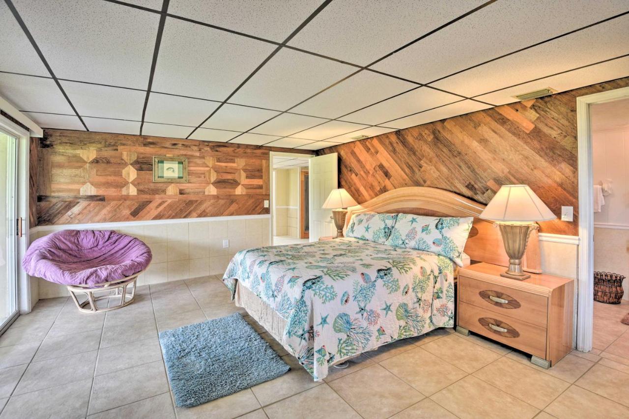 Waterfront Welaka Escape With Private Docks! Villa Екстериор снимка
